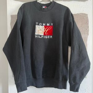 Tommy Hilfiger embroidered made in USA crewneck